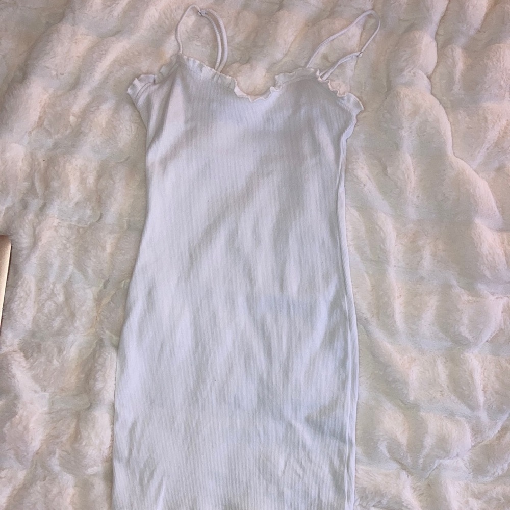 Forever 21 mini body con dress 🤍 small